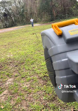 This 100' Hose And Retractable Reel From Clahoden