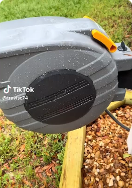 Glahoden Retractable Hose Reel Showcase